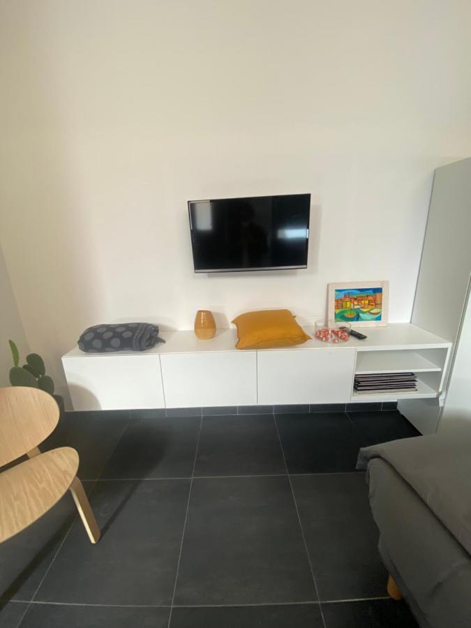 Bed and Breakfast Fashionhouse Специя Экстерьер фото